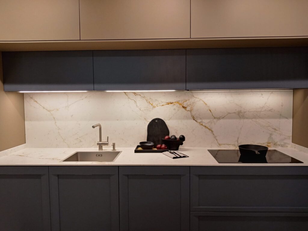 Neolith Abu Dhabi Silk